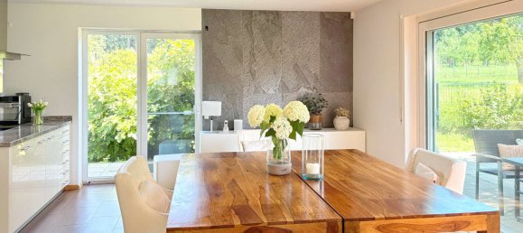 9 rooms Townhouse in Breisgau-Hochschwarzwald, Germany No. 323383 4