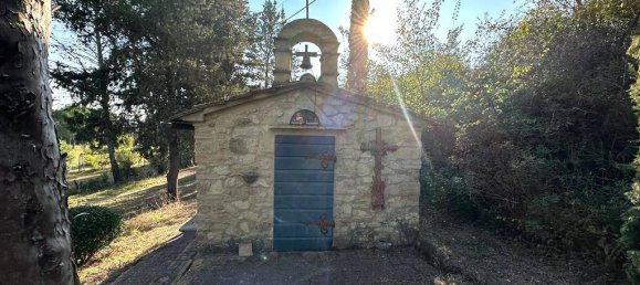 6 bedrooms House in Riparbella, Italy No. 215587 4