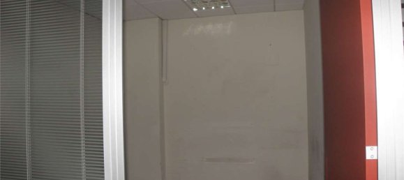 Коммерческая недвижимость 300м² в Сиракузы, Италия № 250272 7