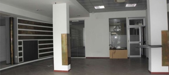 Коммерческая недвижимость 300м² в Сиракузы, Италия № 250272 15