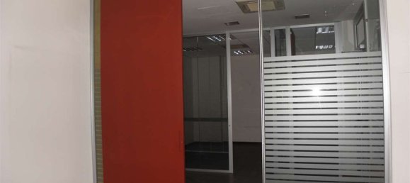 Коммерческая недвижимость 300м² в Сиракузы, Италия № 250272 5