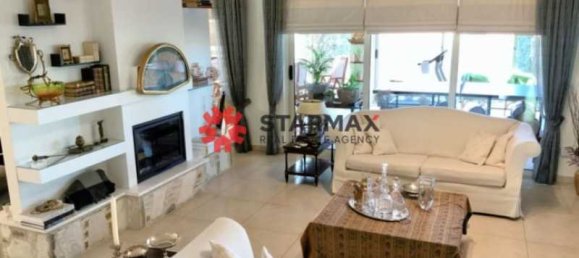 5 chambres Propriété commerciale à Latsia, Cyprus No. 21475 2