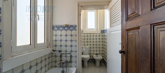 20 bedrooms House in Porto, Portugal No. 99917 30