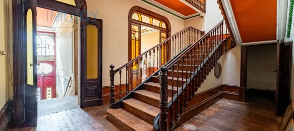 20 bedrooms House in Porto, Portugal No. 99917 12