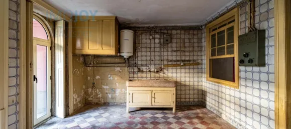 20 bedrooms House in Porto, Portugal No. 99917 19