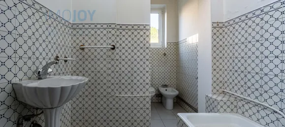 20 bedrooms House in Porto, Portugal No. 99917 27