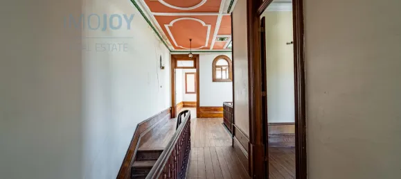 20 bedrooms House in Porto, Portugal No. 99917 66