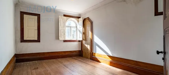 20 bedrooms House in Porto, Portugal No. 99917 72