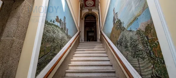 20 bedrooms House in Porto, Portugal No. 99917 58