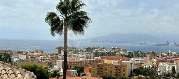 4 bedrooms House in Malaga, Spain No. 39238 8