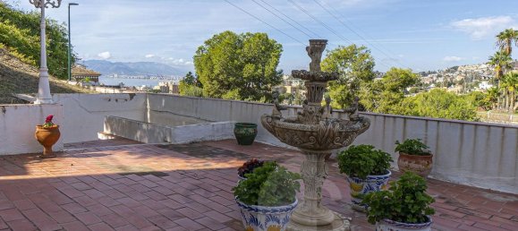 4 bedrooms House in Malaga, Spain No. 39238 5