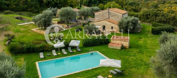 12 rooms House in Manciano, Italy No. 78401 10