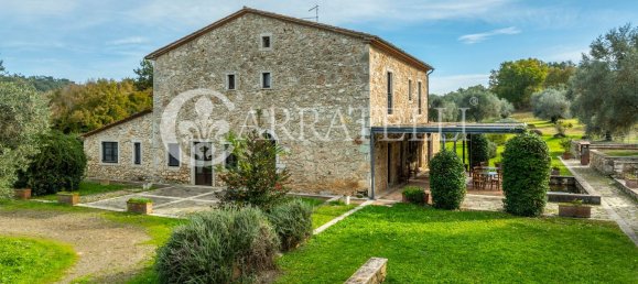 12 rooms House in Manciano, Italy No. 78401 7