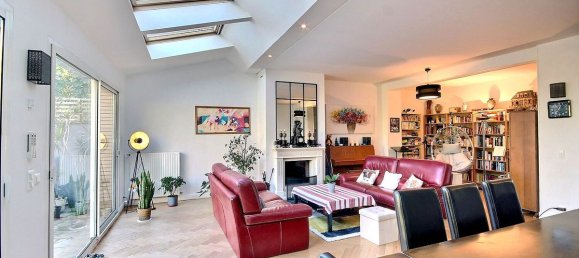 5 chambres Maison à Suresnes, France No. 180902 4