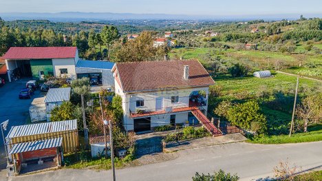 3 Schlafzimmer Haus in Nogueira do Cravo, Portugal, Nr. 168326