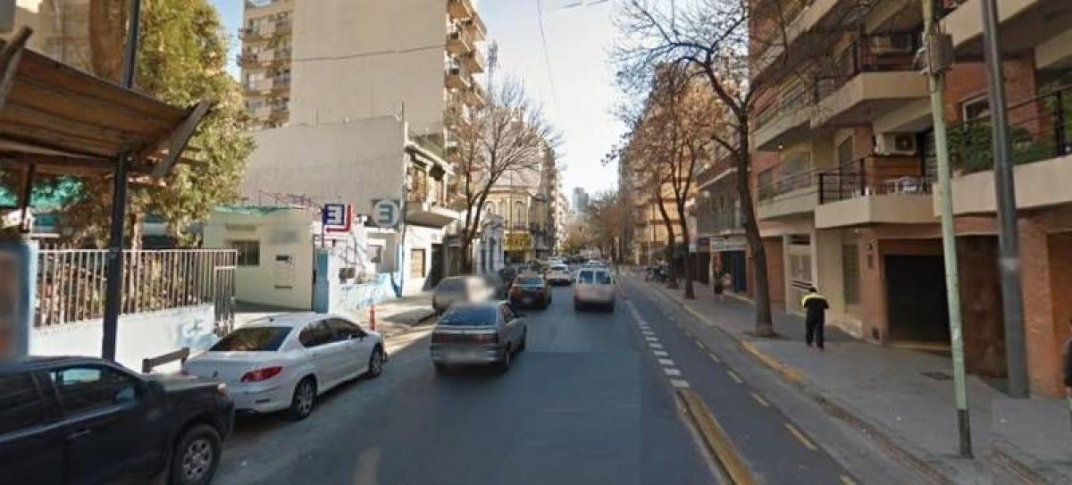 1800m² Building in Buenos Aires, Argentina No. 107160