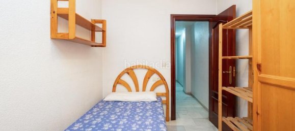 4 bedrooms Apartment in Granada, Spain No. 108846 15