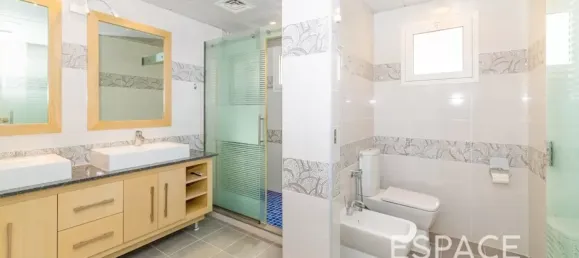4 Schlafzimmer Villa in Meadows, UAE, Nr. 209518 16