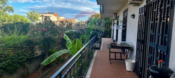 Квартира с 6 комнатами в Катания, Италия № 286401 23