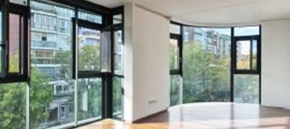 4 bedrooms Duplex in Madrid, Spain No. 69536 9