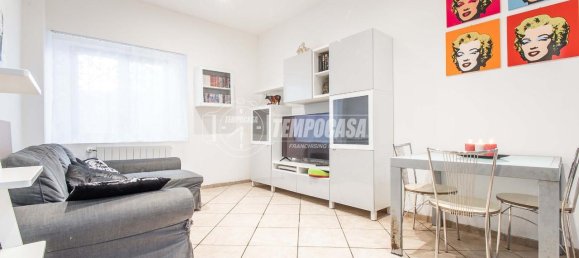 2 rooms Apartment in Fenegrò, Italy No. 141082 4