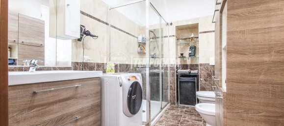 2 rooms Apartment in Fenegrò, Italy No. 141082 18