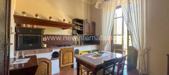 5 غرف نوم فيلا في Gallicano, Italy رقم 377438 19