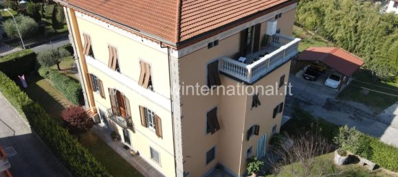 5 غرف نوم فيلا في Gallicano, Italy رقم 377438 3