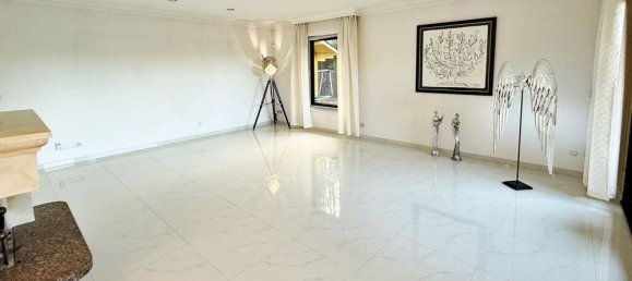 5 rooms House in Essen, Germany No. 109847 2