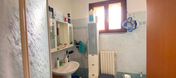 3 rooms Apartment in Torrile, Italy No. 26701 15