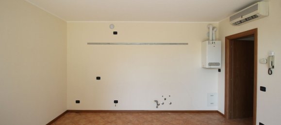 2-Zimmer Wohnung in Sotto il Monte Giovanni XXIII, Italy, Nr. 255422 8