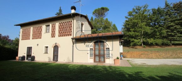 3 غرف نوم منزل في Fucecchio, Italy رقم 404355 2