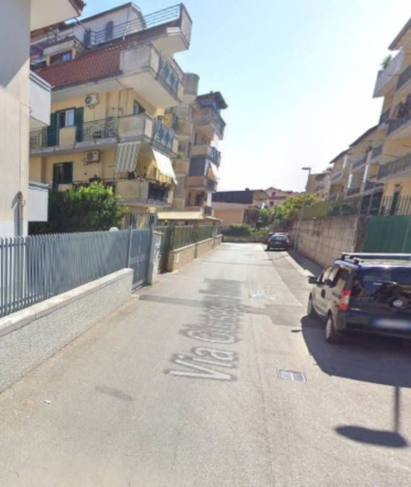 3 rooms Apartment in Mugnano di Napoli, Italy No. 265612