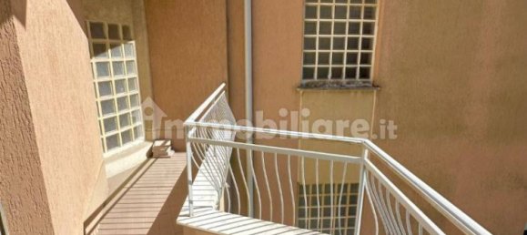 Apartamento T2 em Genoa, Italy N.º 352390 12