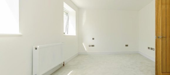 3 bedrooms House in Kenley, United Kingdom No. 8023 27