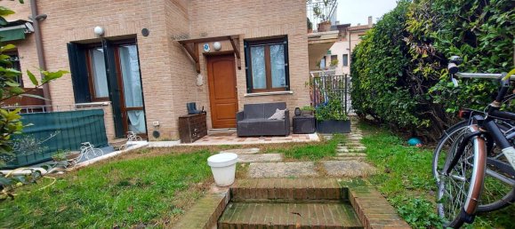 5 rooms Duplex in Fano, Italy No. 17441 4
