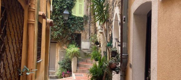 1 bedroom Apartment in Menton, France No. 328974 5