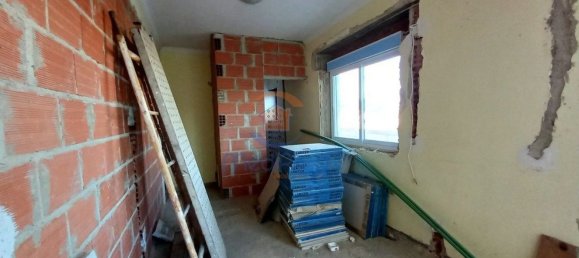 4 bedrooms Apartment in Almada, Portugal No. 87310 5