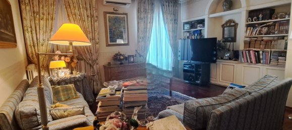 4غرفة شقة في Bari, Italy رقم 25205 25