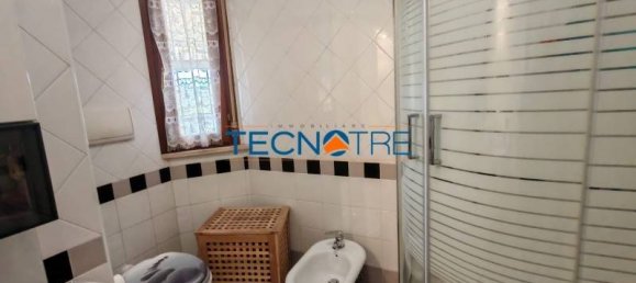 3 bedrooms Apartment in Martinsicuro, Italy No. 41159 30