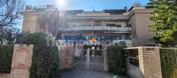 3 bedrooms Apartment in Martinsicuro, Italy No. 41159 2