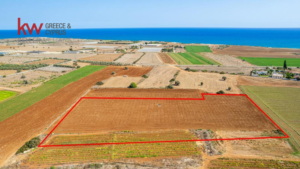 Grundstück in Alaminos, Cyprus 14716m², Nr. 26102