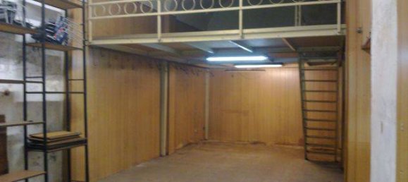 2-salle Propriété commerciale à Lucca, Italy No. 127752 8