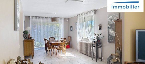 5 bedrooms House in Villemandeur, France No. 157781 2