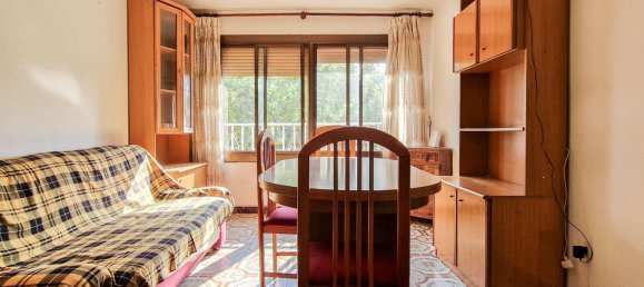 3 bedrooms Apartment in Montornes Del Valles, Spain No. 179610 2