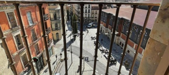 3 bedrooms Duplex in Salamanca, Spain No. 121012 11