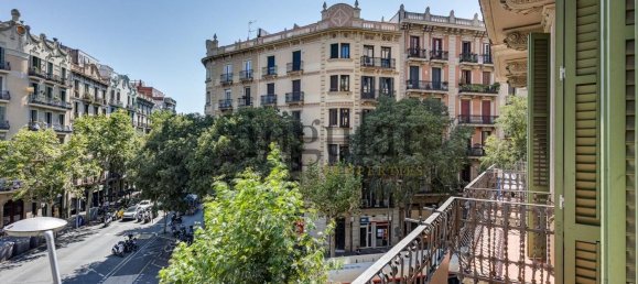 2 bedrooms Apartment in Eixample, Spain No. 169855 2