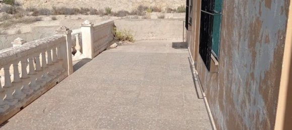 3 Schlafzimmer Haus in Alicante, Spain, Nr. 157831 9