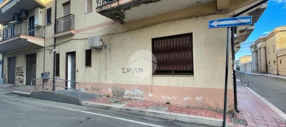 111m² Garage in Corigliano Rossano, Italy No. 106622 9