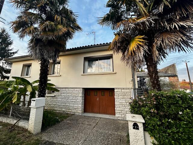 Moradia em banda T4 em Lauzun, France N.º 321806